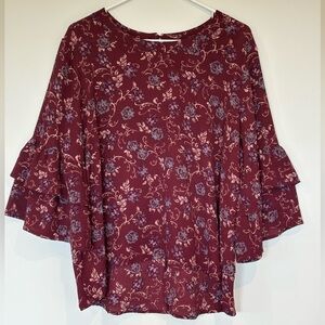 Massini Burgundy Top w/ fall tones, floral pattern. Size 1X